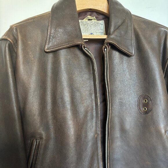 Avirex Vintage Leather Jacket - Picture 11 of 11